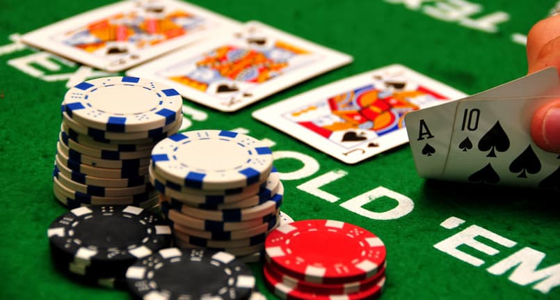 Poker có các câu lệnh chính nào?